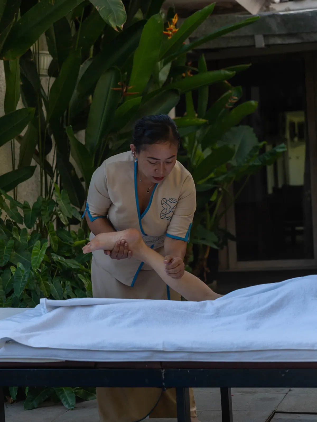 Dry Massage (Thai) — home spa treatment in Dubai by Raha Rituals