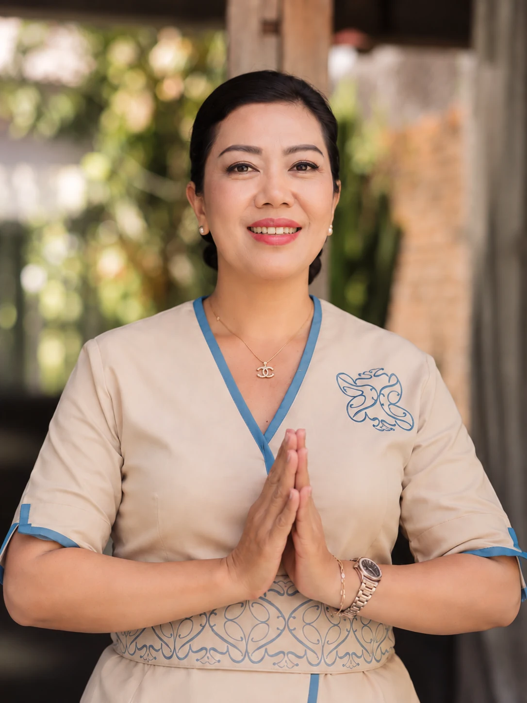 Ayu, Raha Rituals therapist